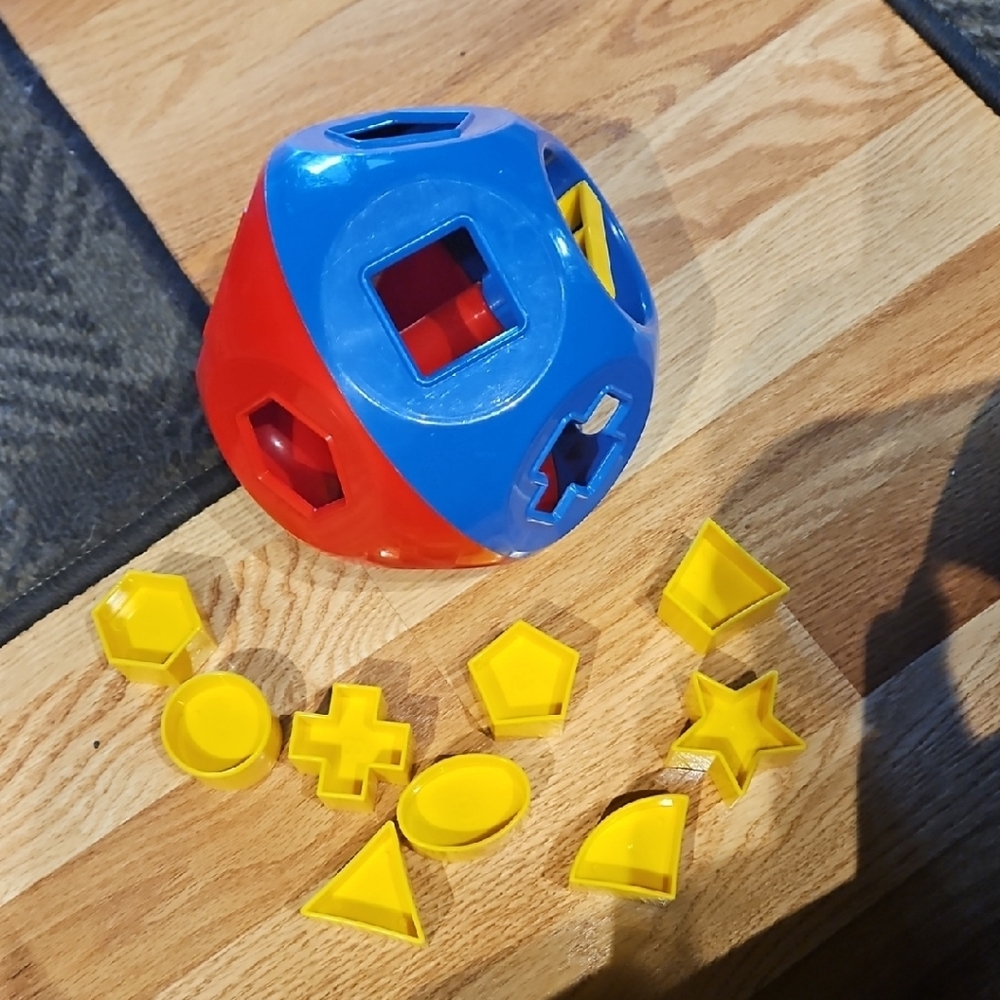 Tupperware Vintage Shape Sorting Toy - Red, Blue, and Yellow